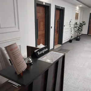  Hotel Royal Homes 403